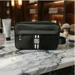 TOILETRY BAG BLACK