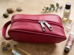 TOILETRY BAG MAROON - Image 3